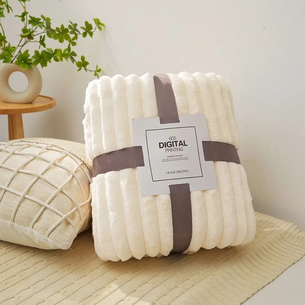 Double Sided Warm Blankets Skin Friendly Breathable Ultra Soft Plush Striped Blankets