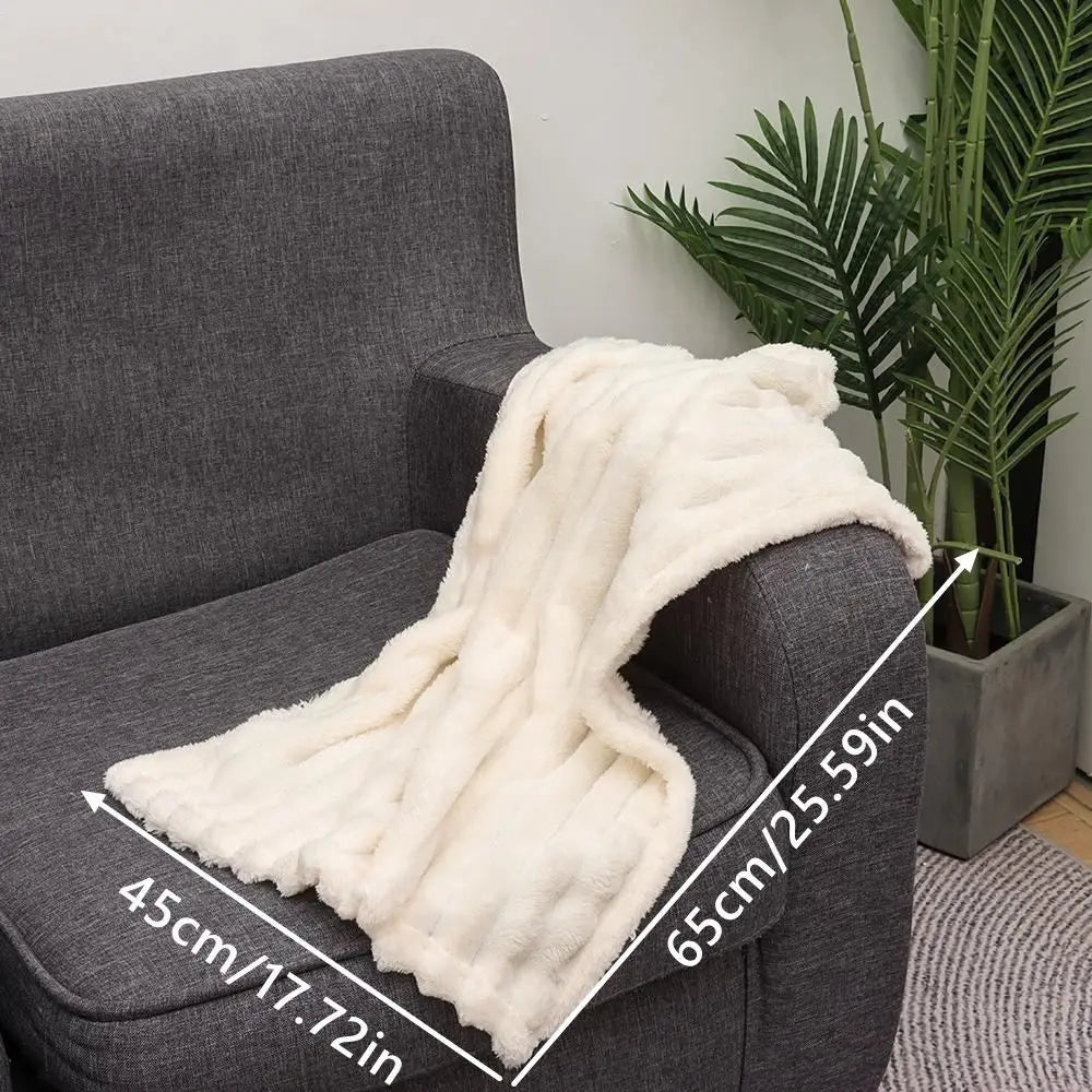 Double Sided Warm Blankets Skin Friendly Breathable Ultra Soft Plush Striped Blankets